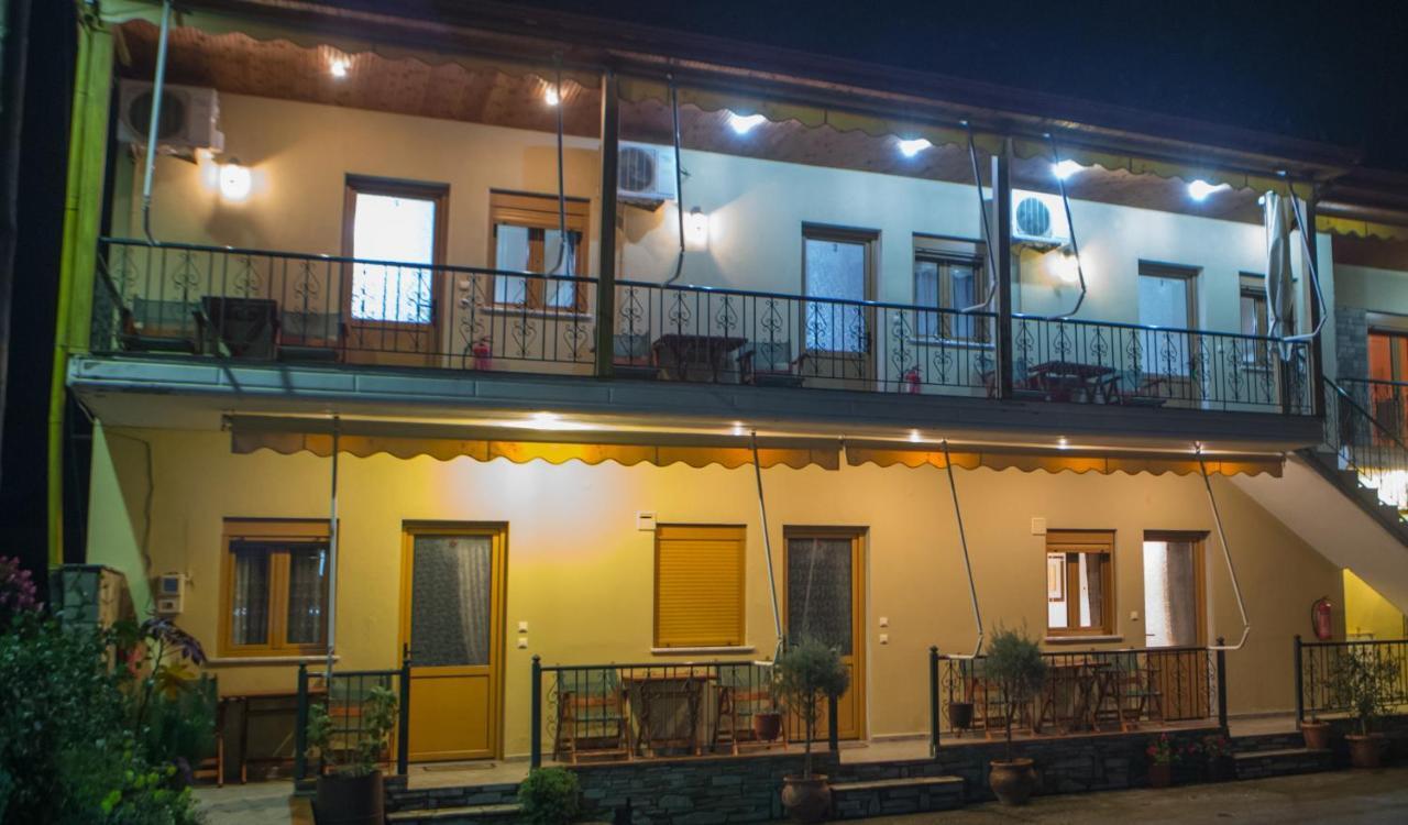 Ferienwohnung Avgi Káto Loutrákion Exterior foto